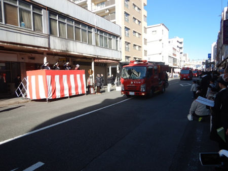 防火パレードでの消防車の様子