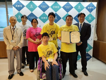 記念撮影の様子