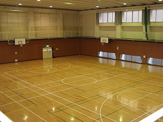 戸田B&G海洋センター　1階　体育室