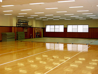 戸田B&G海洋センター　2階　体育室（トレーニングルーム）